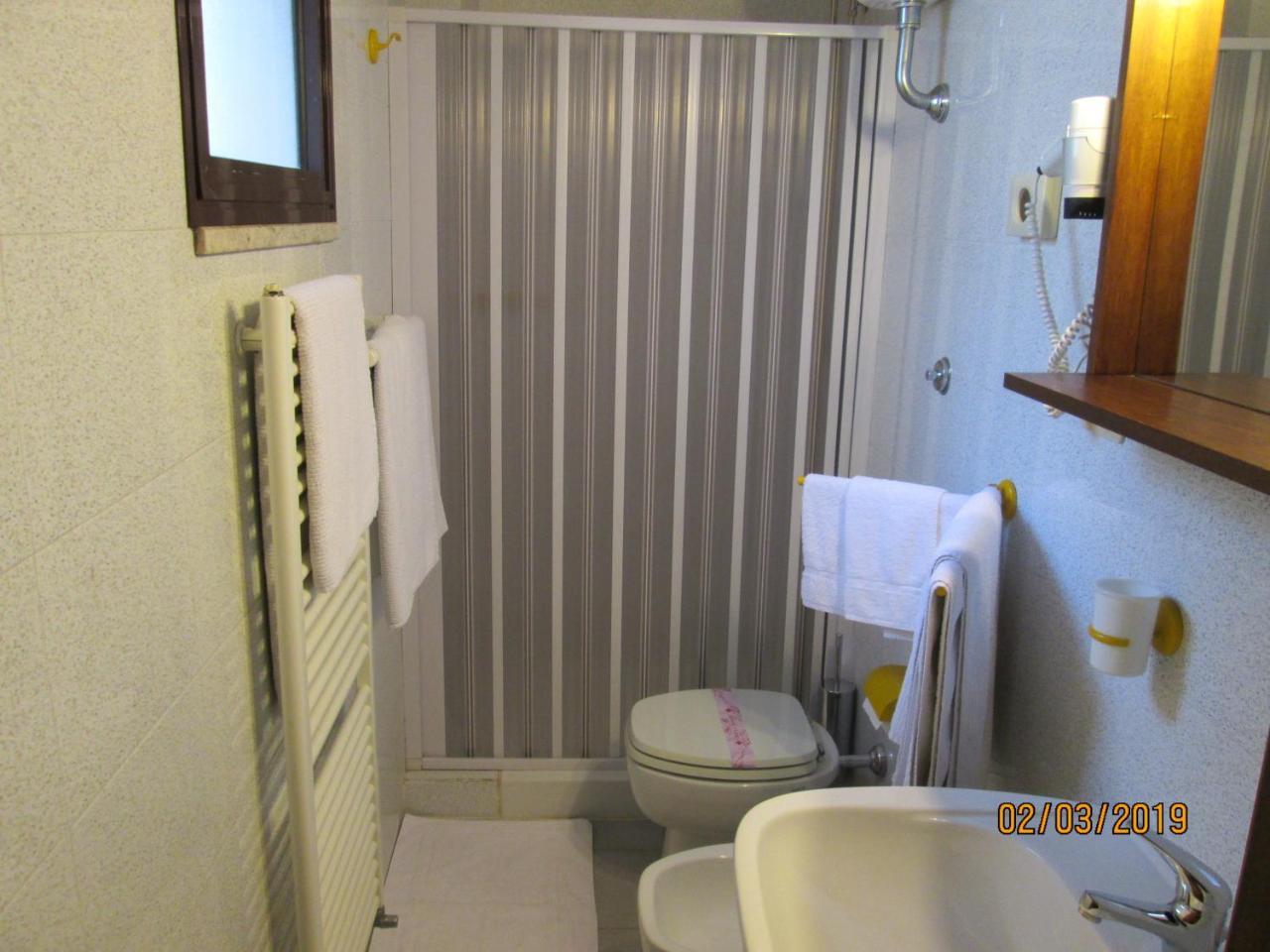 Hotel Tropical أوستوني المظهر الخارجي الصورة